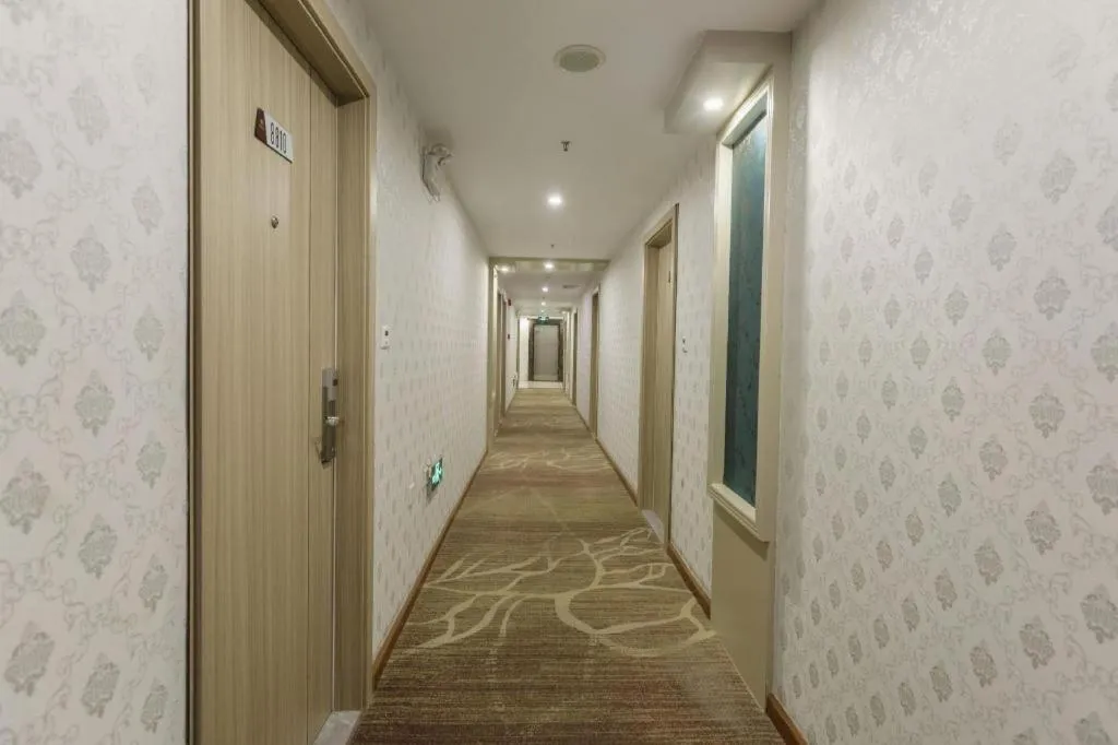 Jingtu hotel zhanjiang dingsheng plaza store