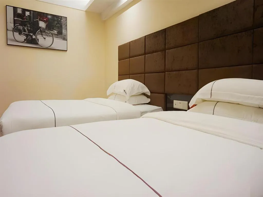 Bed in Jingtu hotel zhanjiang dingsheng plaza store