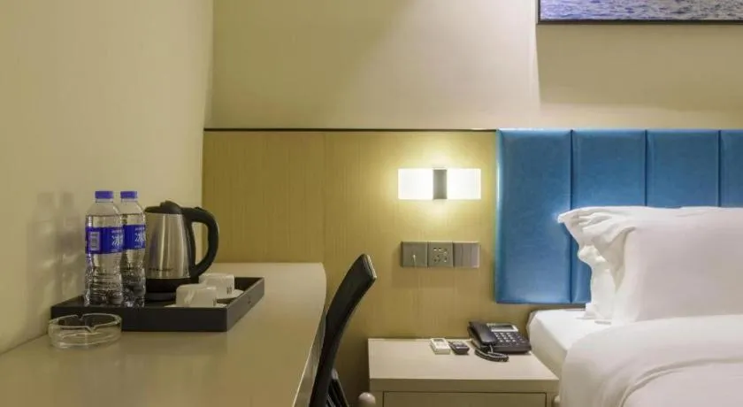 Bed in Jingtu hotel zhanjiang dingsheng plaza store