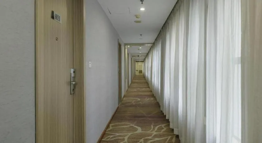 Jingtu hotel zhanjiang dingsheng plaza store