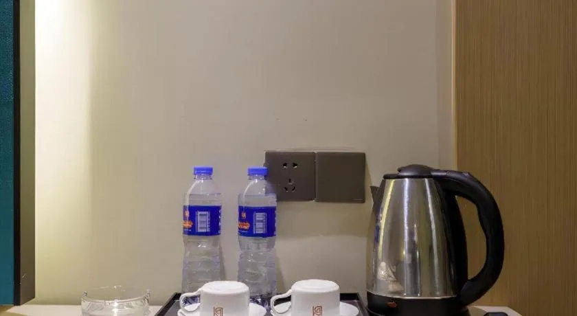 Jingtu hotel zhanjiang dingsheng plaza store