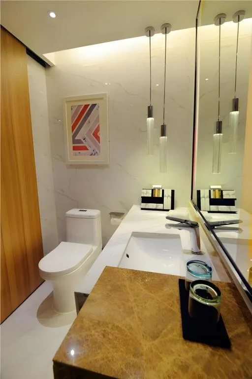 Borrman Hotel Maoming High-speed Railway Station