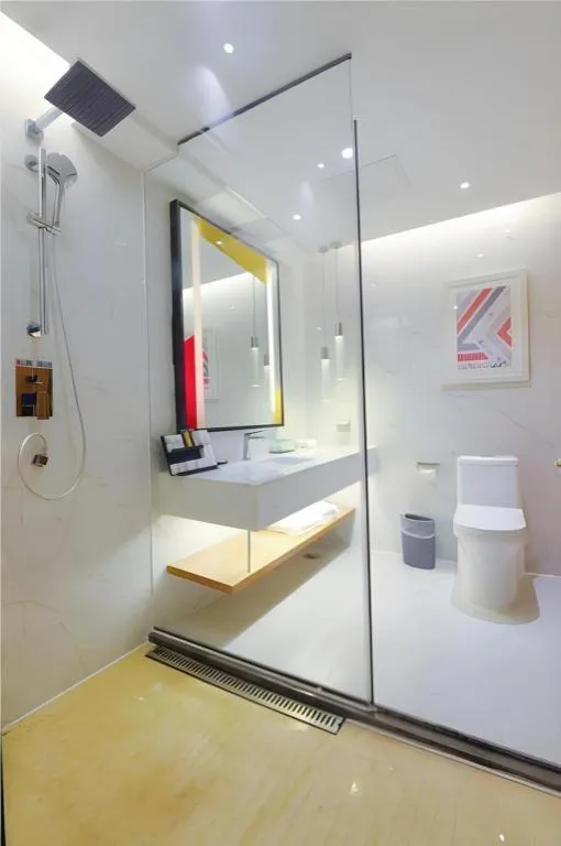 Borrman Hotel Maoming High-speed Railway Station