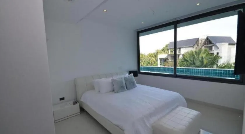 Bed in Sansuri Resort