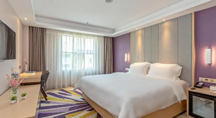 Bed in Lavande Hotels Guangzhou Baiyun Avenue North Metro Station