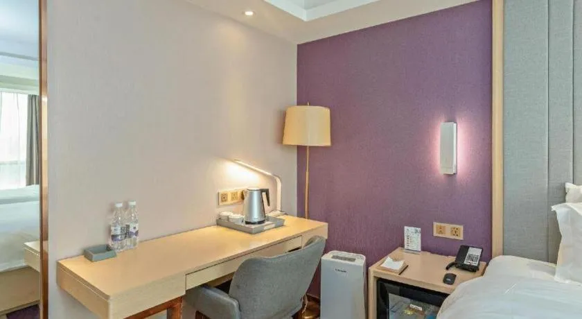 Bed in Lavande Hotels Guangzhou Baiyun Avenue North Metro Station