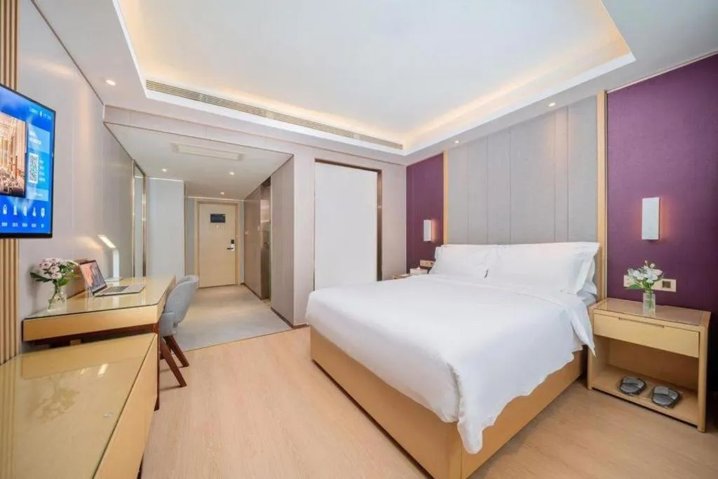 Bed in Lavande Hotels Guangzhou Baiyun Avenue North Metro Station