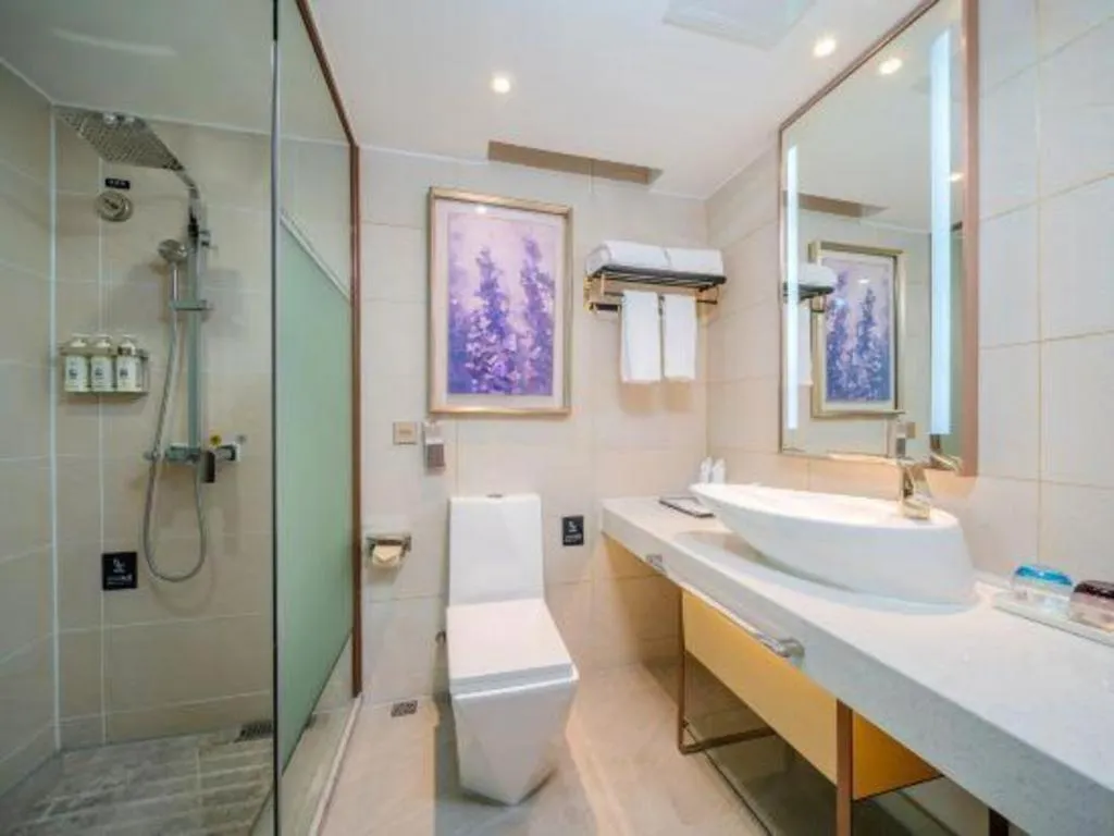 Lavande Hotels Guangzhou Baiyun Avenue North Metro Station