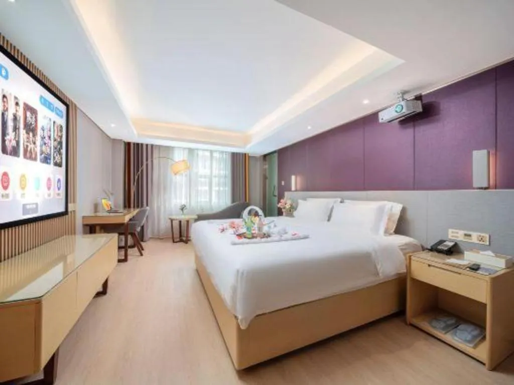 Bed in Lavande Hotels Guangzhou Baiyun Avenue North Metro Station