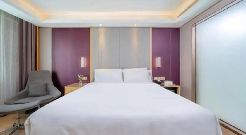 Bed in Lavande Hotels Guangzhou Baiyun Avenue North Metro Station