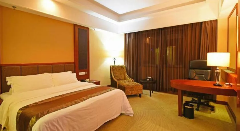 Bed in The Bmc Hotel