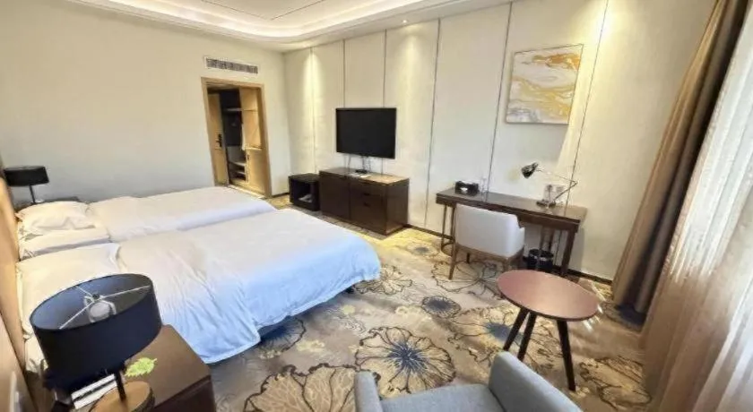 Bed in The Bmc Hotel