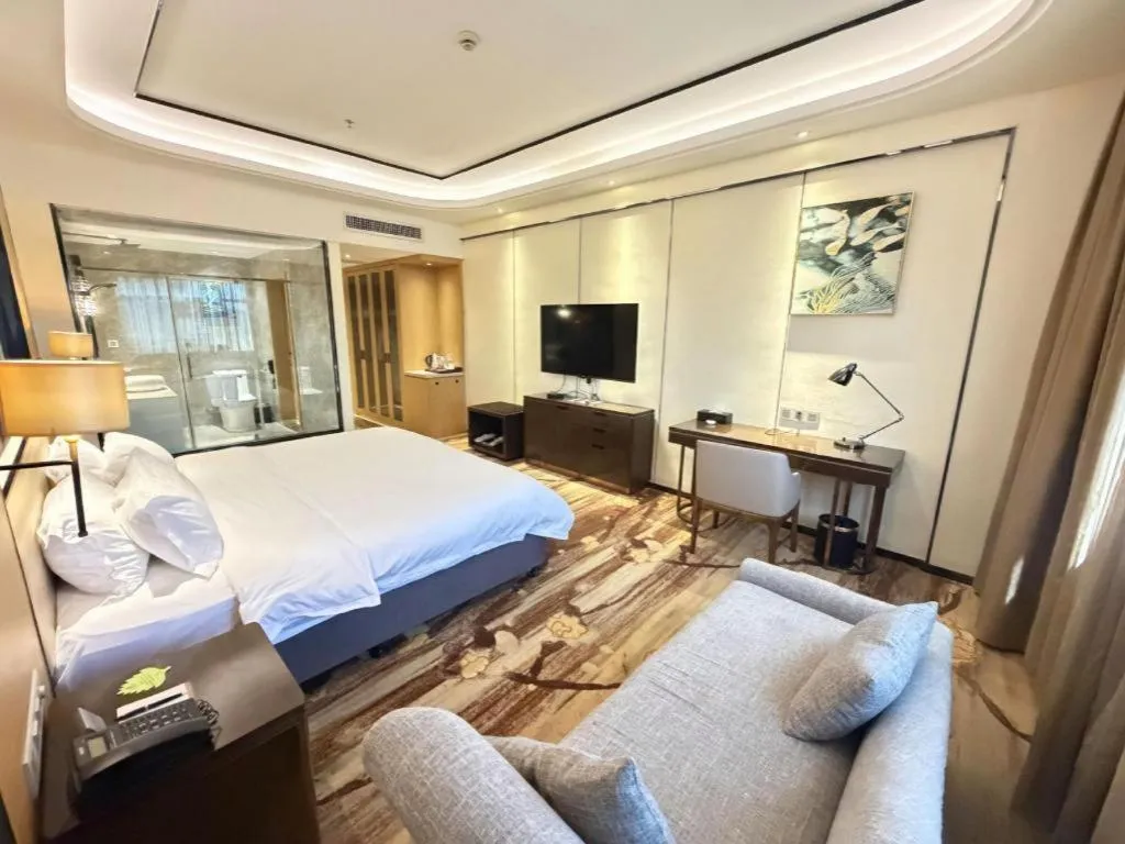 Bed in The Bmc Hotel