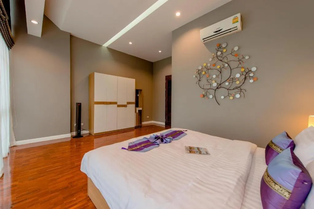 Bed in Dream Luxury Chiang Mai Pool Villa