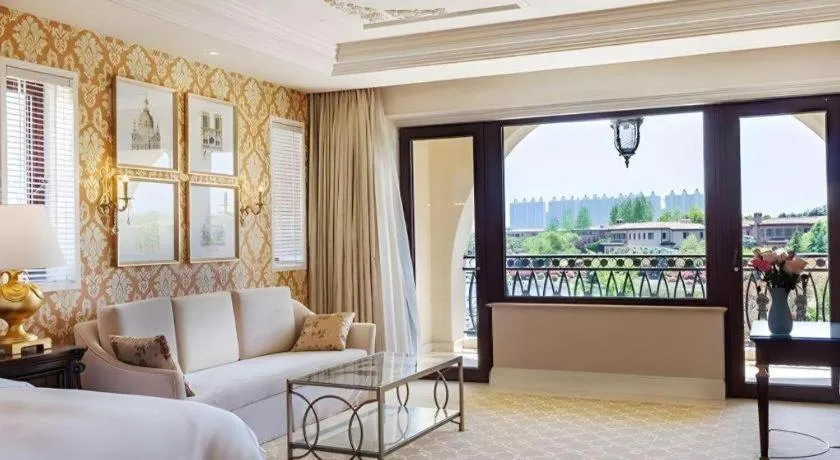 Wyndham Grand Plaza Royale Resort Nanjing