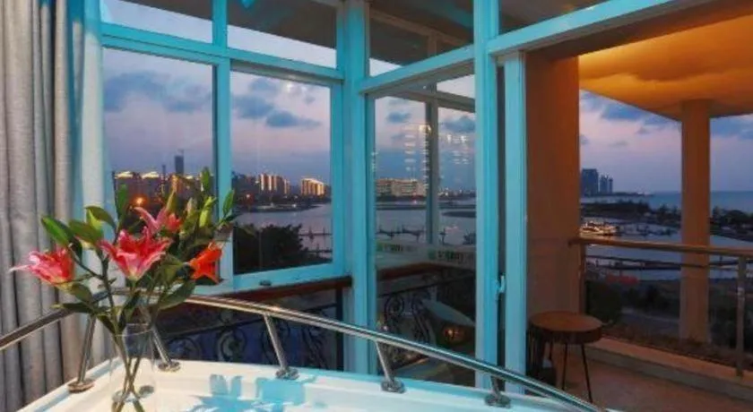 HuangMa holiday yacht view sea resort hotel