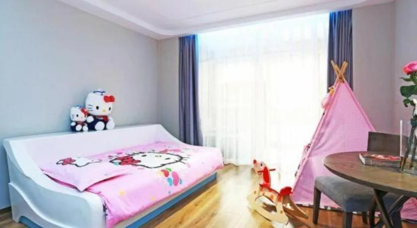 Bed in HuangMa holiday yacht view sea resort hotel