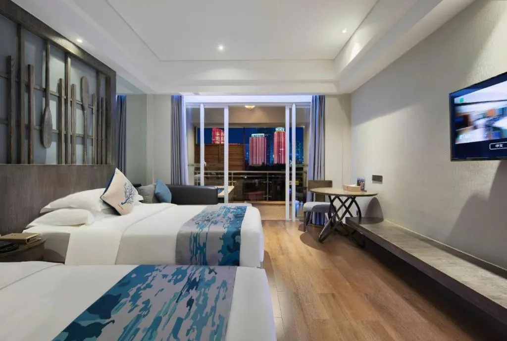 Bed in HuangMa holiday yacht view sea resort hotel