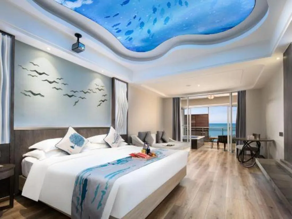 Bed in HuangMa holiday yacht view sea resort hotel