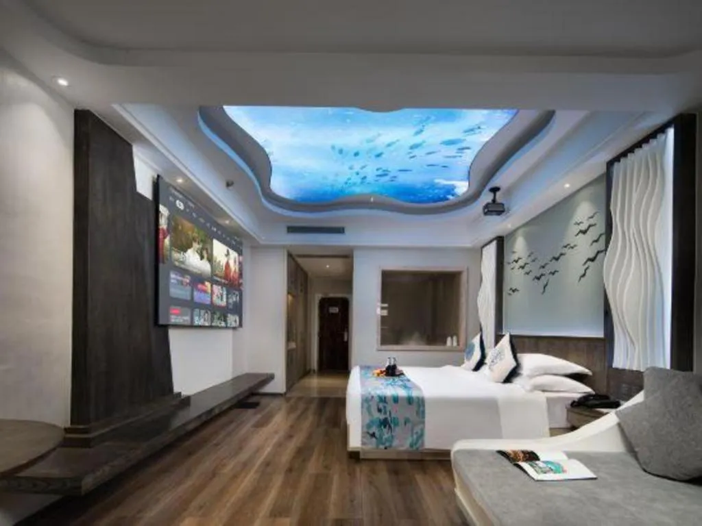 HuangMa holiday yacht view sea resort hotel