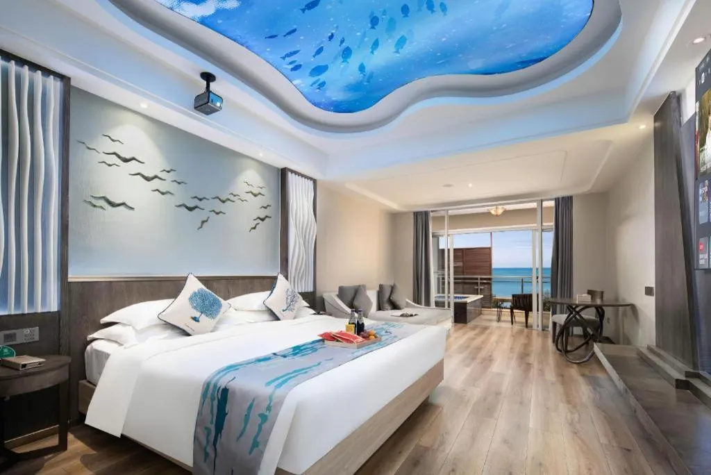 Bed in HuangMa holiday yacht view sea resort hotel