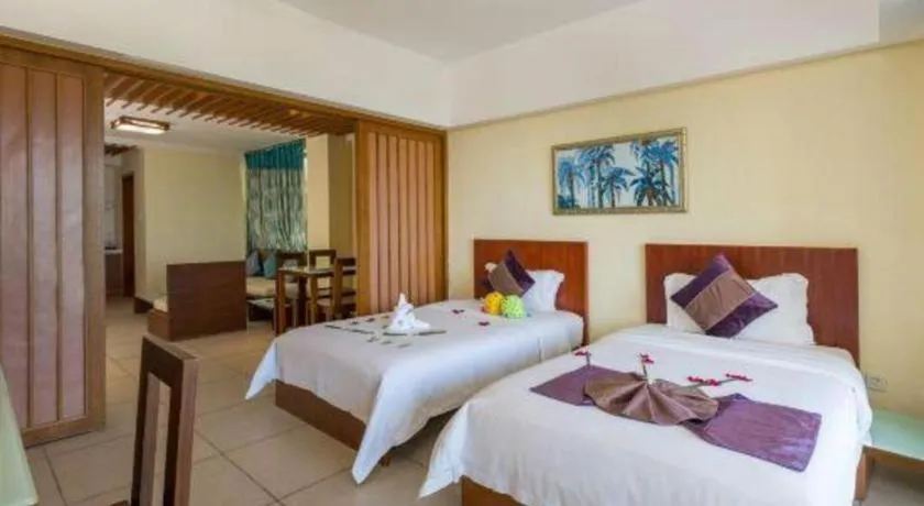 Bed in Yuhai International Resort Hotel