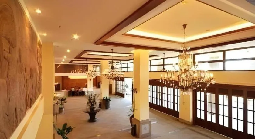 Yuhai International Resort Hotel