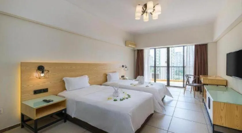 Bed in Yuhai International Resort Hotel