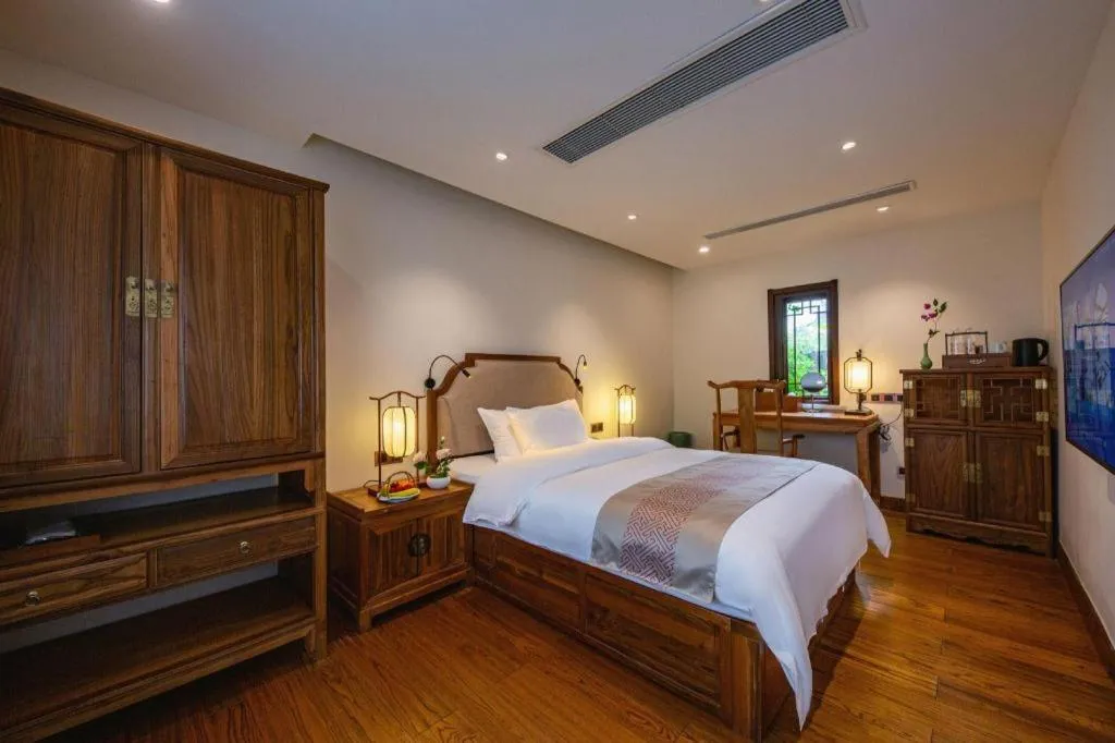 Bed in Maison New Century Nanxun Huzhou