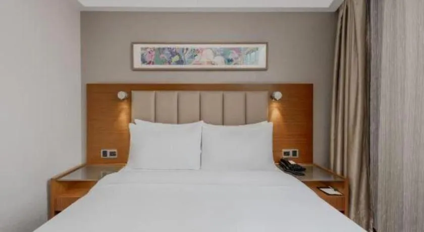 Bed in Yitel Hotel Shanghai Hongqiao Linkong Industrial Park Songhong Road Metro Station