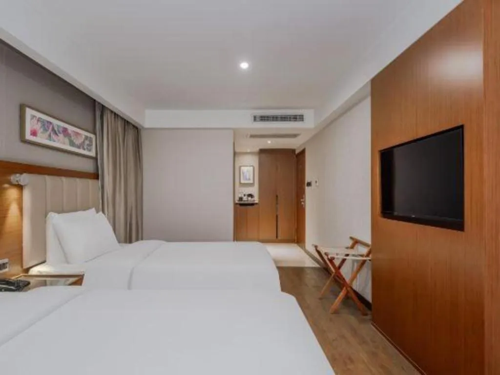Bed in Yitel Hotel Shanghai Hongqiao Linkong Industrial Park Songhong Road Metro Station