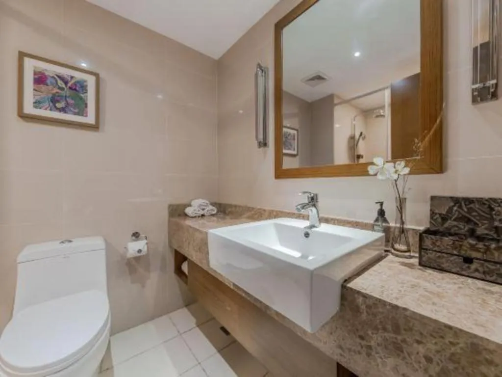 Yitel Hotel Shanghai Hongqiao Linkong Industrial Park Songhong Road Metro Station