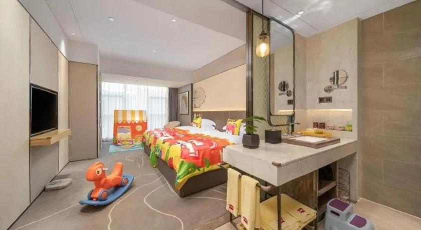 Bed in ZHONG DING HOTEL