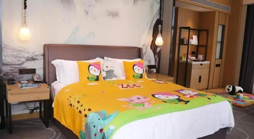 Bed in ZHONG DING HOTEL