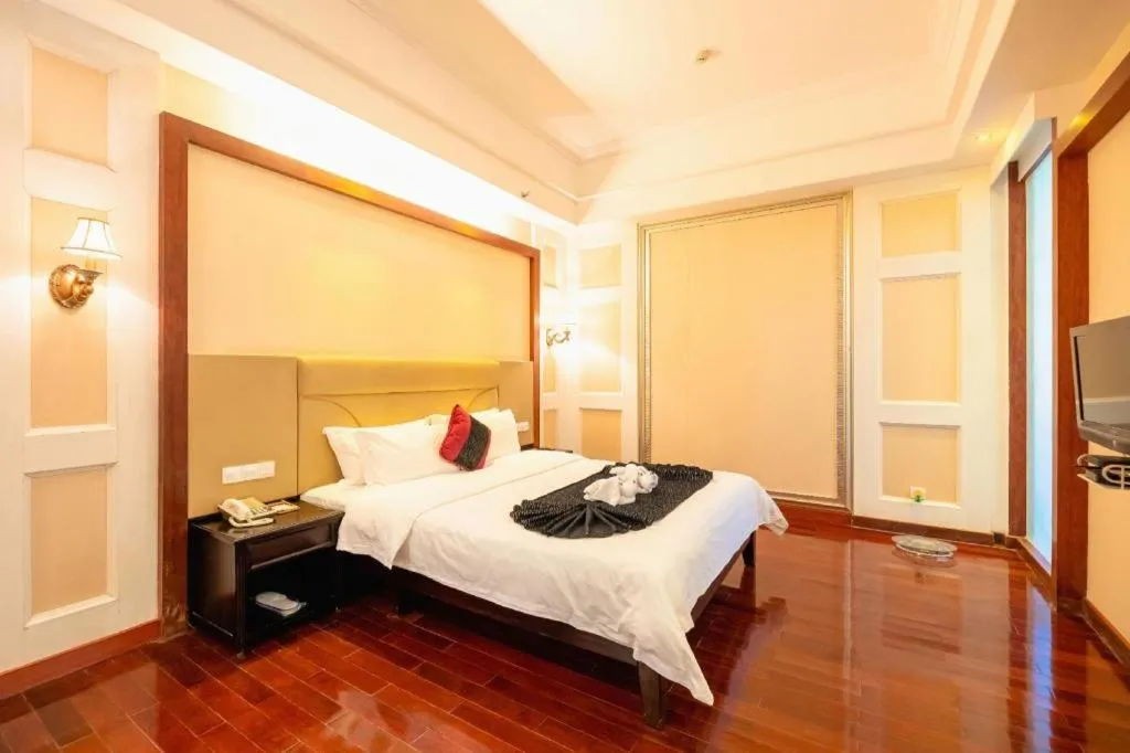 Bed in Shaoguan Palace International Resorts