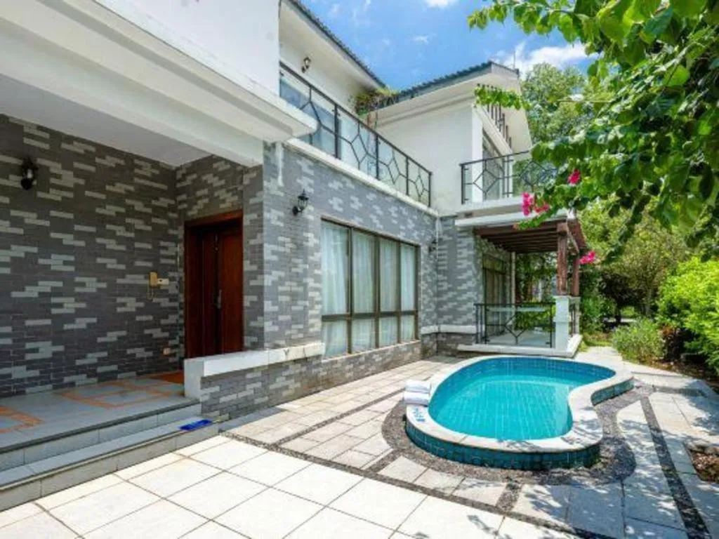 Shaoguan Palace International Resorts