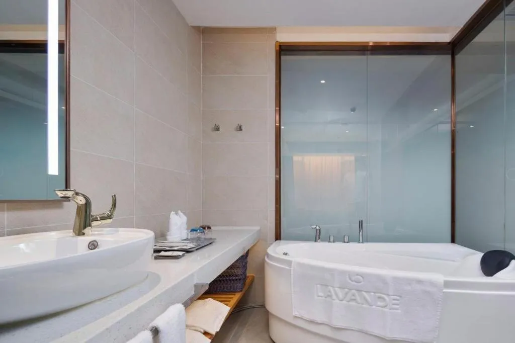 Lavande Hotels·Guangzhou Jiahe Wanggang Metro Station