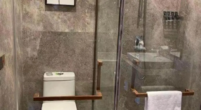 Ramada Encore by Wyndham Wuhan Caidian