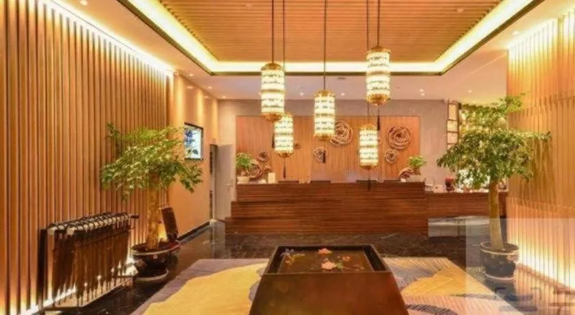 Metropolo Hotel YunNan Shangri-la Karma Dan Songzanlin Temple