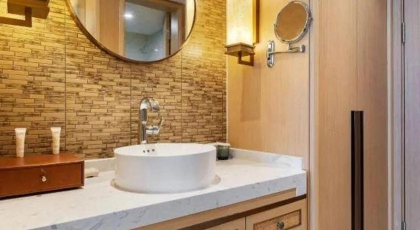 Metropolo Hotel YunNan Shangri-la Karma Dan Songzanlin Temple