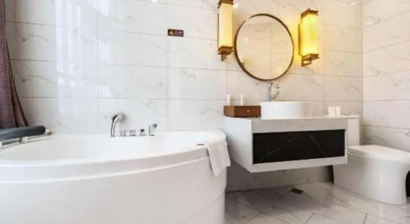 Metropolo Hotel YunNan Shangri-la Karma Dan Songzanlin Temple