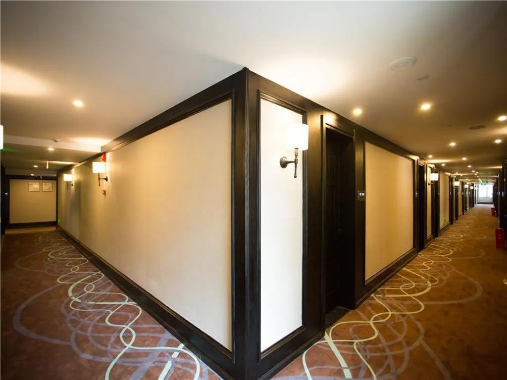 Xana Hotelle Lhasa Potala Palace Beijing Middle Road