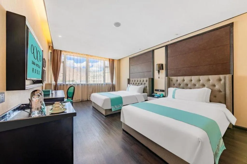 Bed in Xana Hotelle Lhasa Potala Palace Beijing Middle Road