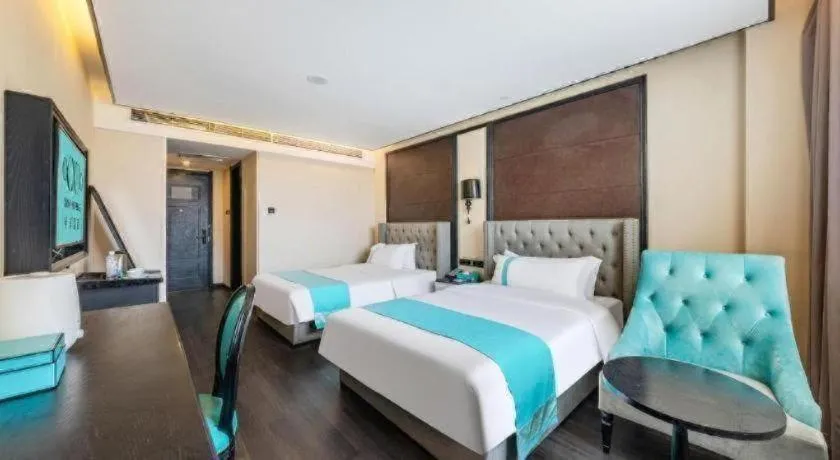 Bed in Xana Hotelle Lhasa Potala Palace Beijing Middle Road