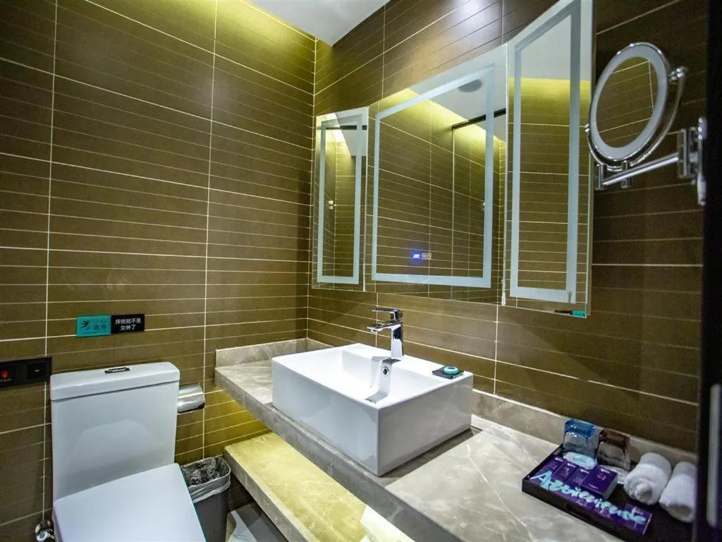 Xana Hotelle Lhasa Potala Palace Beijing Middle Road