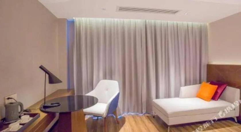 Bed in Borrman Hotel Nanning Railway Station