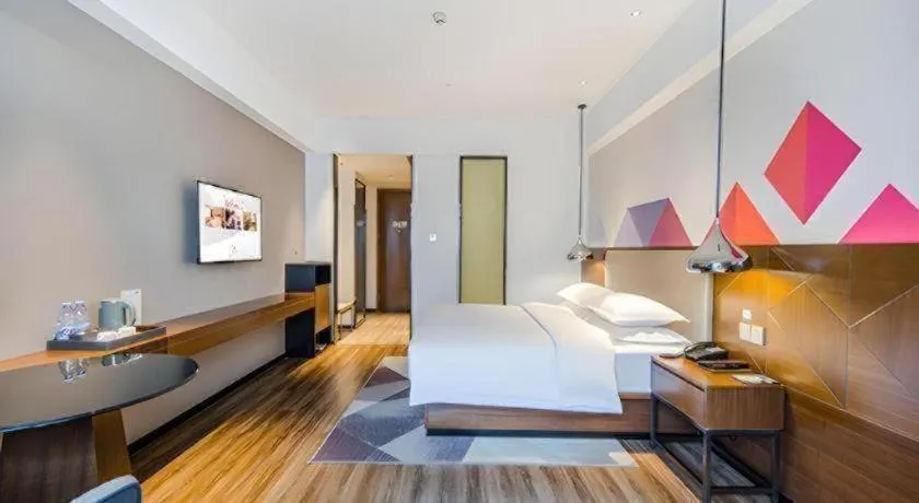 Bed in Borrman Hotel Nanning Railway Station