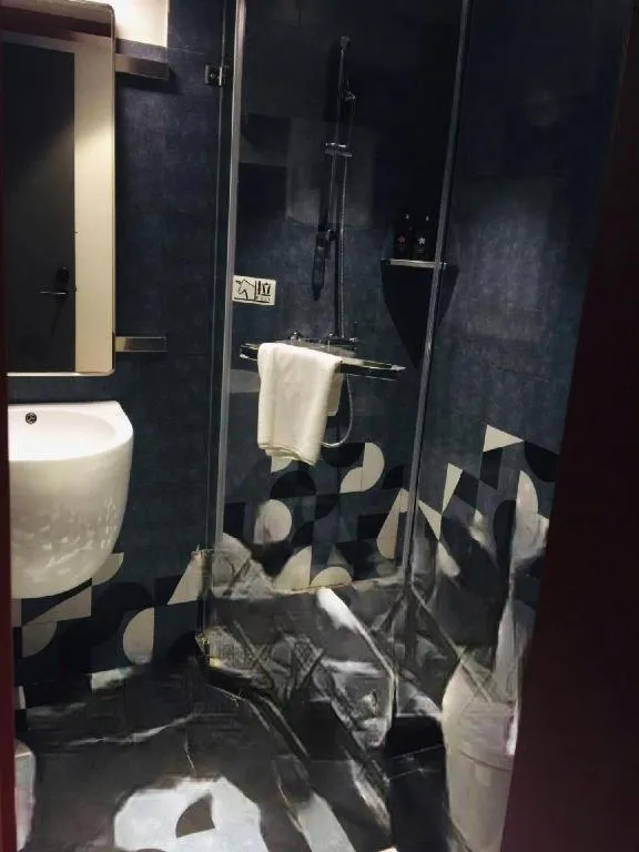 YUNIK-Shanghai Zhongshan Park Yan'an Xi Road