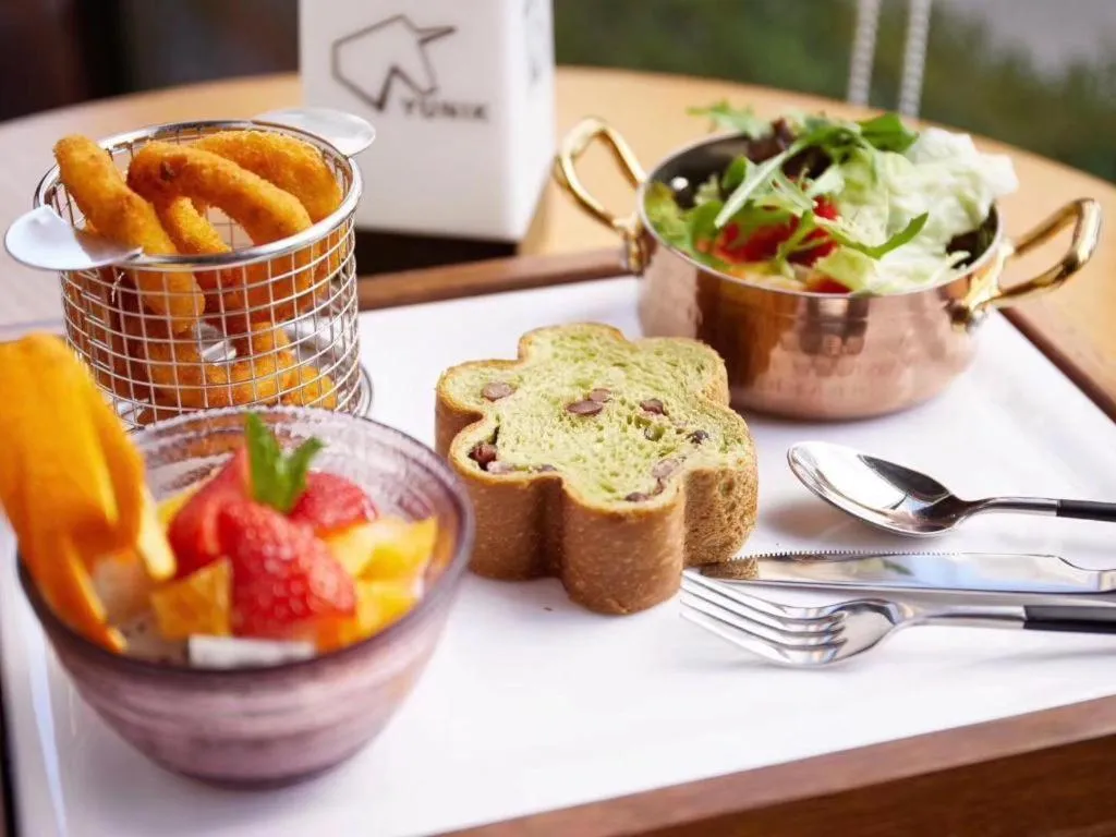 YUNIK-Shanghai Zhongshan Park Yan'an Xi Road