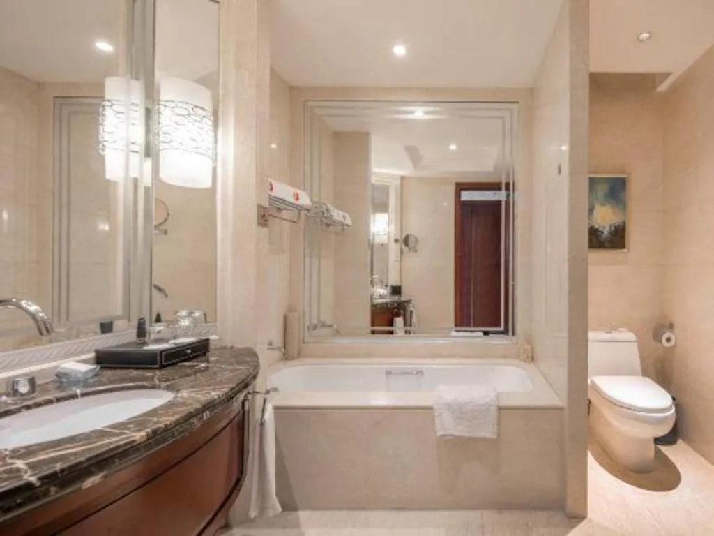 Longqi Jianguo Hotel Kunshan